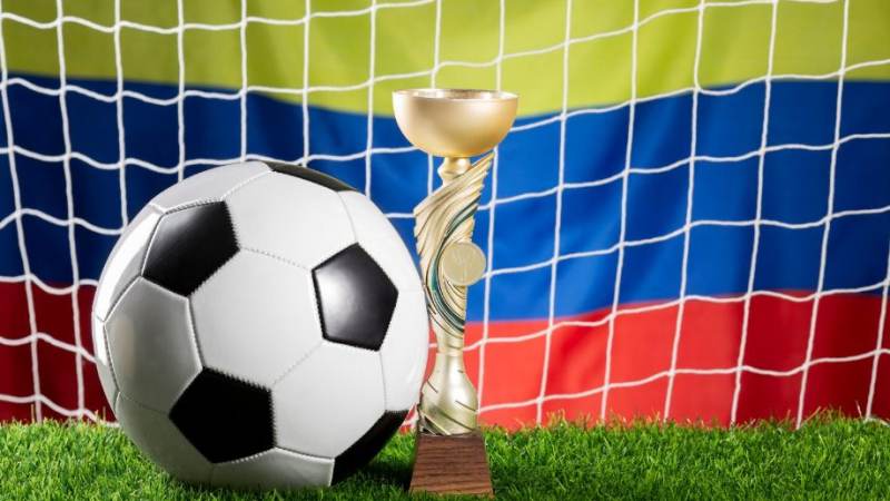 必一运动(B-Sports)官方网站 多特蒙德与威斯特法伦球场